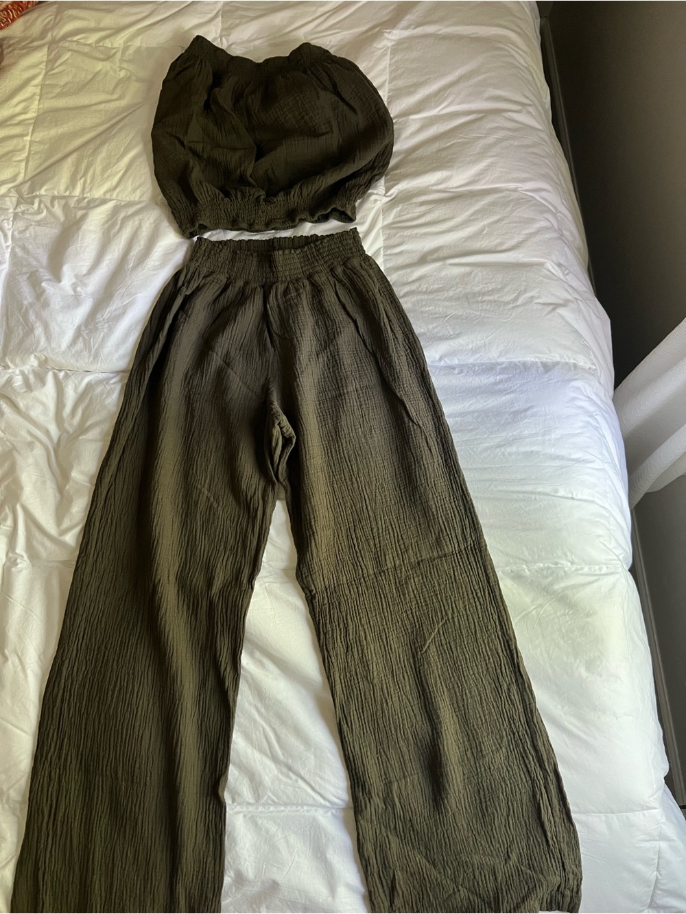 bobi Olive Green Wide-Leg Pant and Cropped Top Set